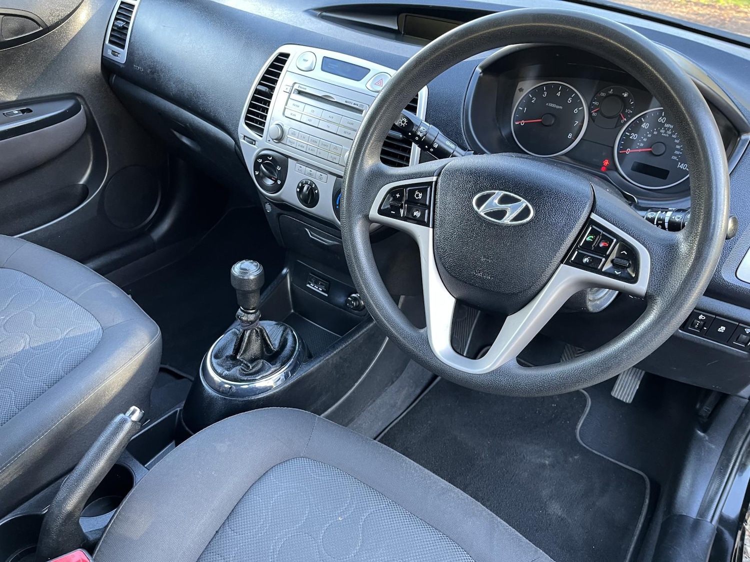 Used Hyundai i20 2011 for sale - 76643878: Photo 30