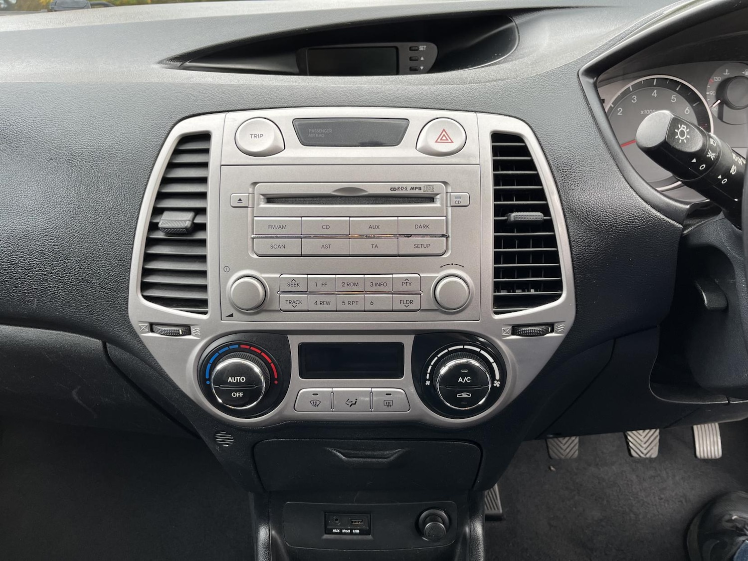 Used Hyundai i20 2009 for sale - 76400356: Photo 31