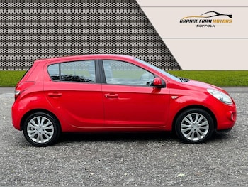 Used Hyundai i20 2009 for sale - 76400356: Photo