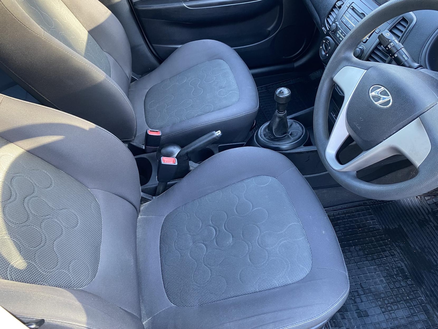 Used Hyundai i20 2009 for sale - 77201696: Photo 11