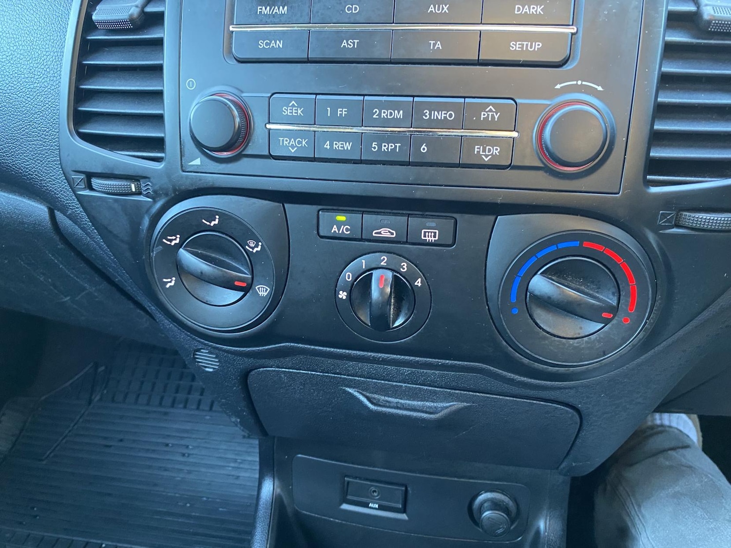 Used Hyundai i20 2009 for sale - 77201696: Photo 16