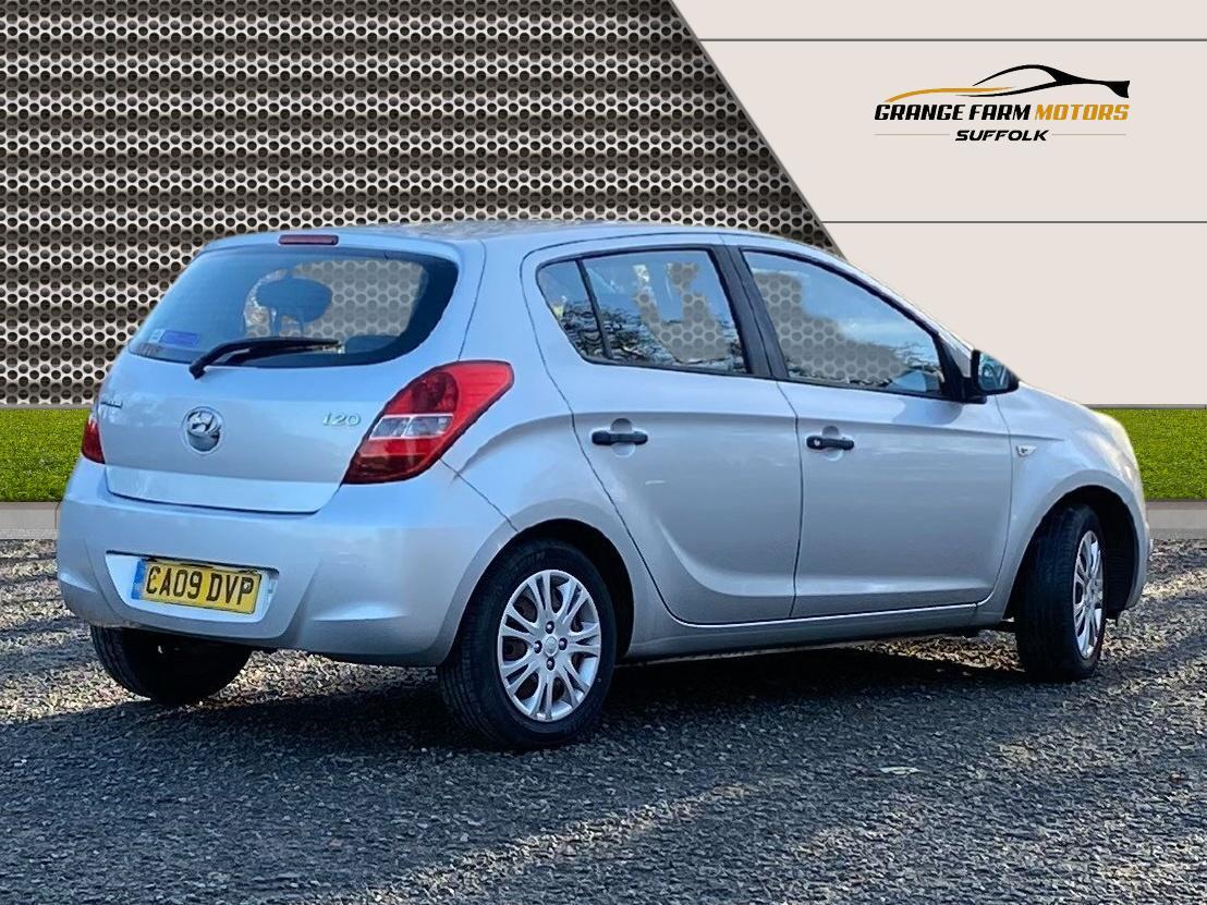 Used Hyundai i20 2009 for sale - 77201696: Photo 25