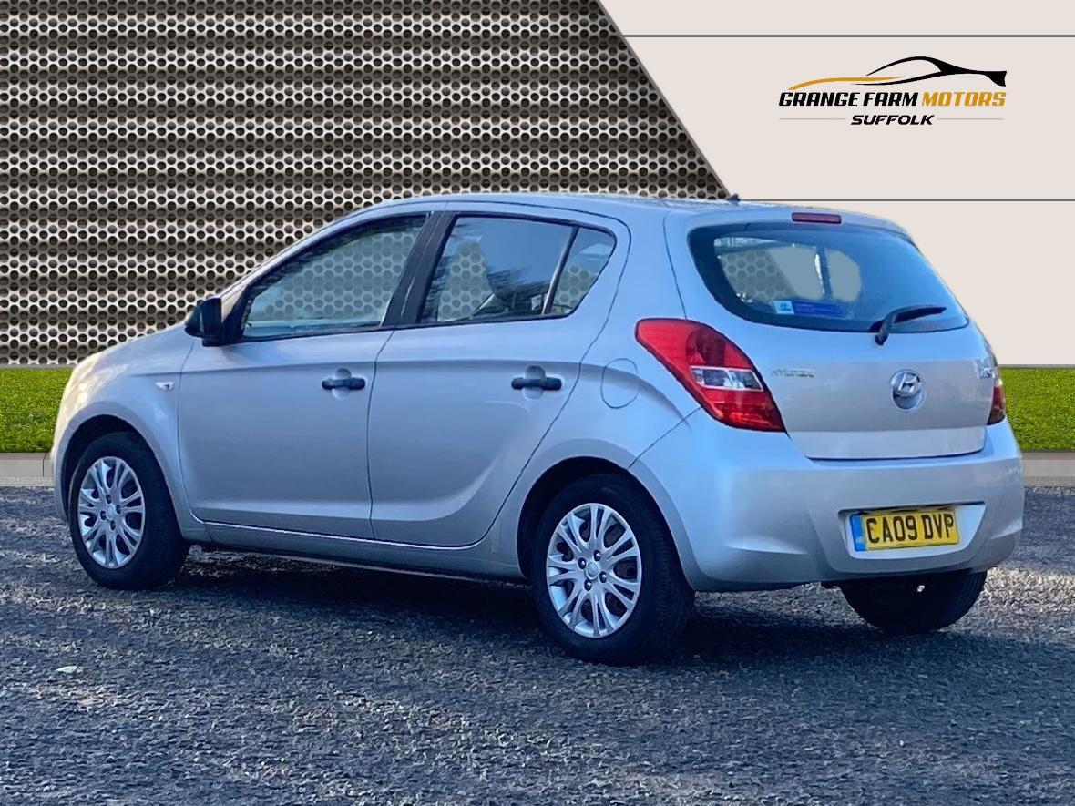 Used Hyundai i20 2009 for sale - 77201696: Photo 26