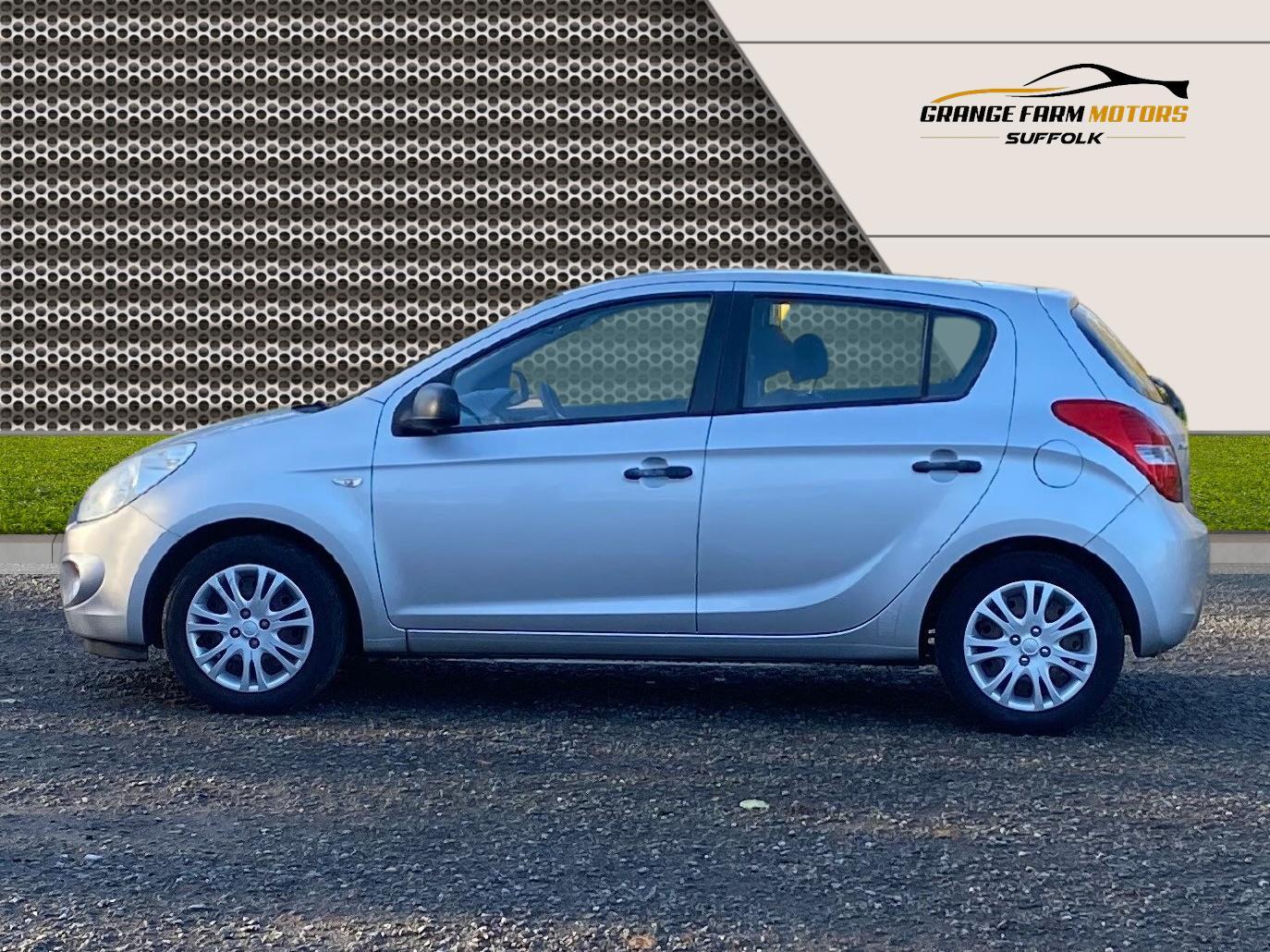 Used Hyundai i20 2009 for sale - 77201696: Photo 5