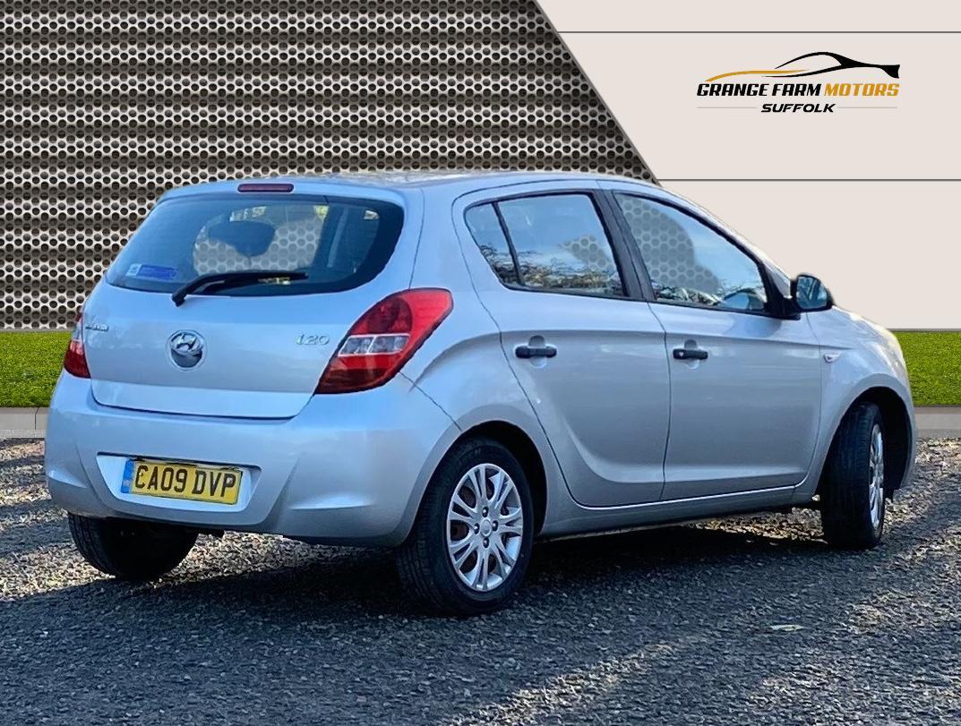 Used Hyundai i20 2009 for sale - 77201696: Photo 6