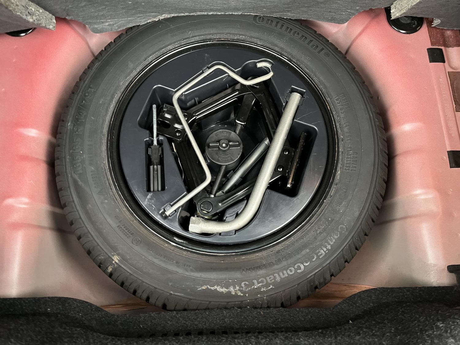 Used Ford Ka 2013 for sale - 76640728: Photo 15