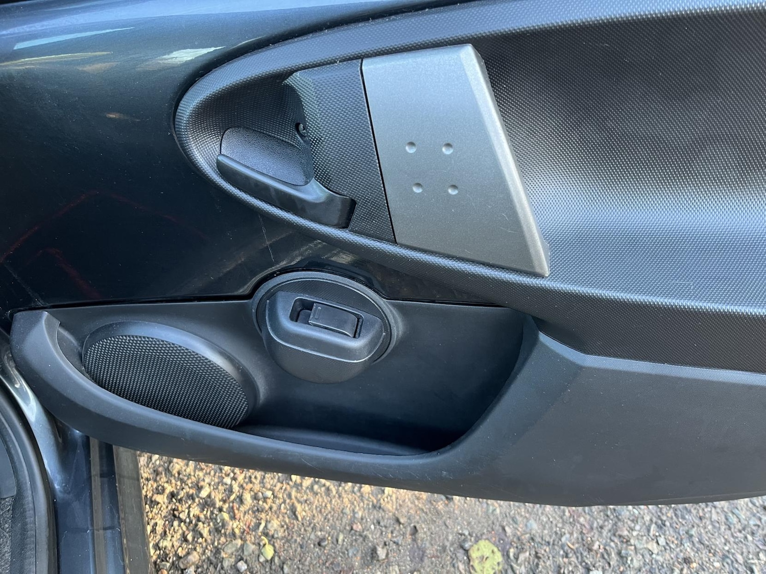 Used Peugeot 107 2014 for sale - 76782131: Photo 25