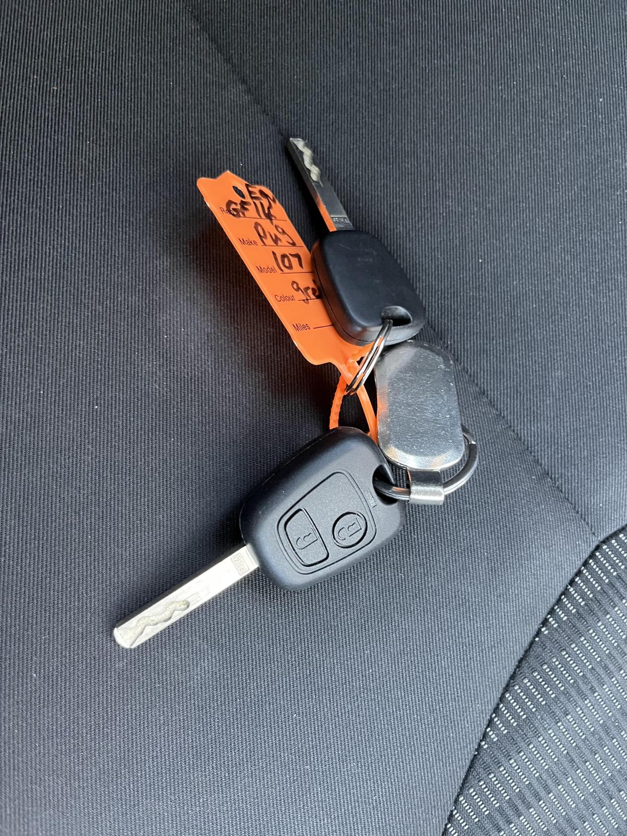 Used Peugeot 107 2014 for sale - 76782131: Photo 35