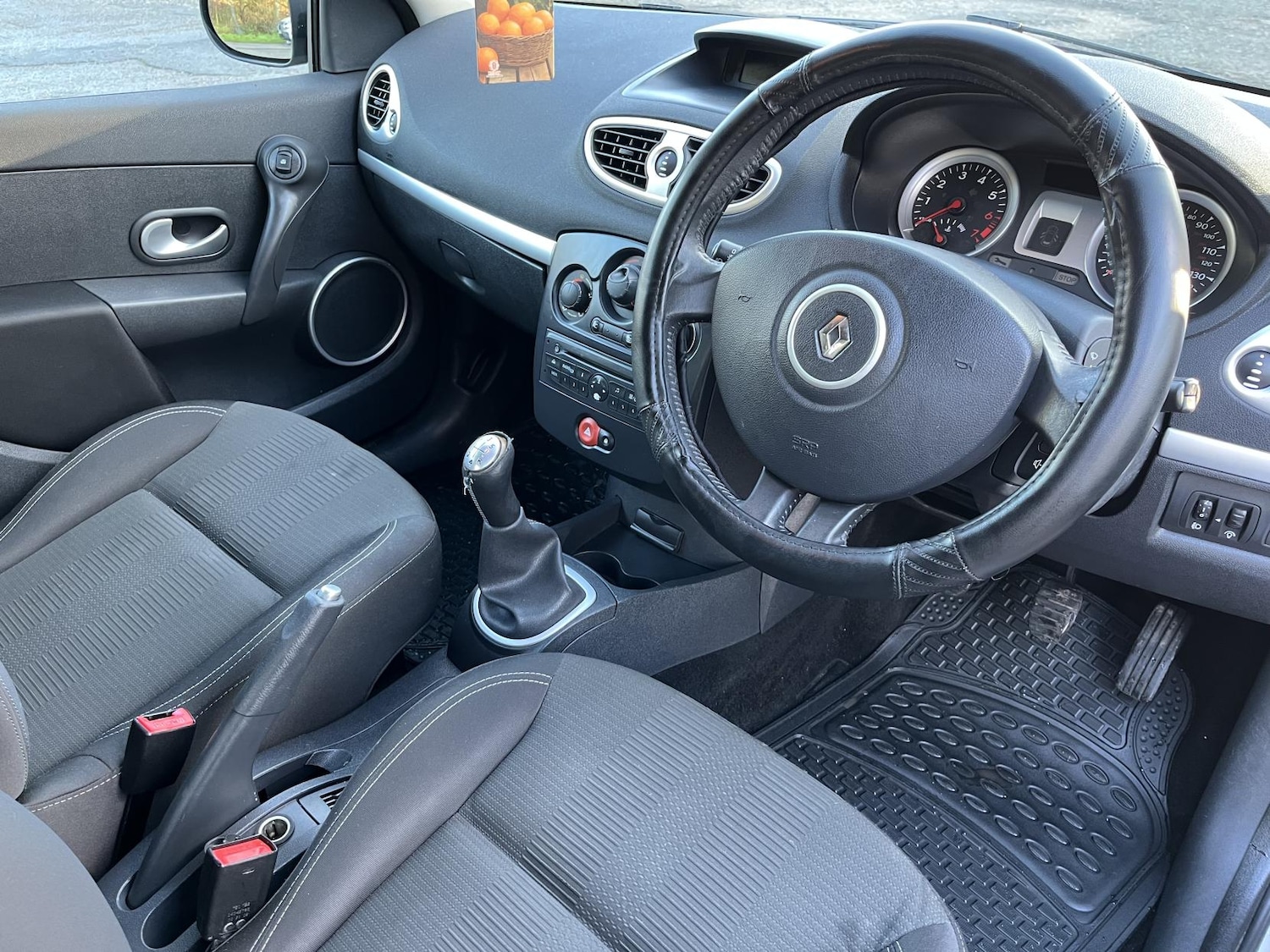 Used Renault Clio 2009 for sale - 77228527: Photo 34