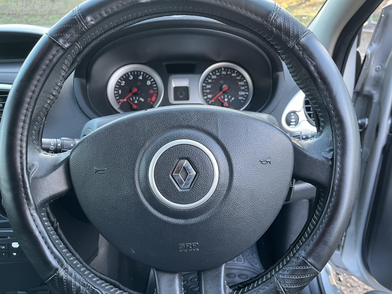 Used Renault Clio 2009 for sale - 77228527: Photo 37