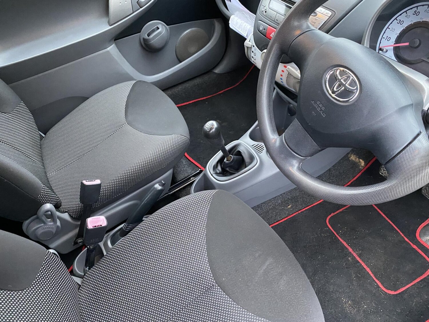 Used Toyota AYGO 2009 for sale - 77495149: Photo 12