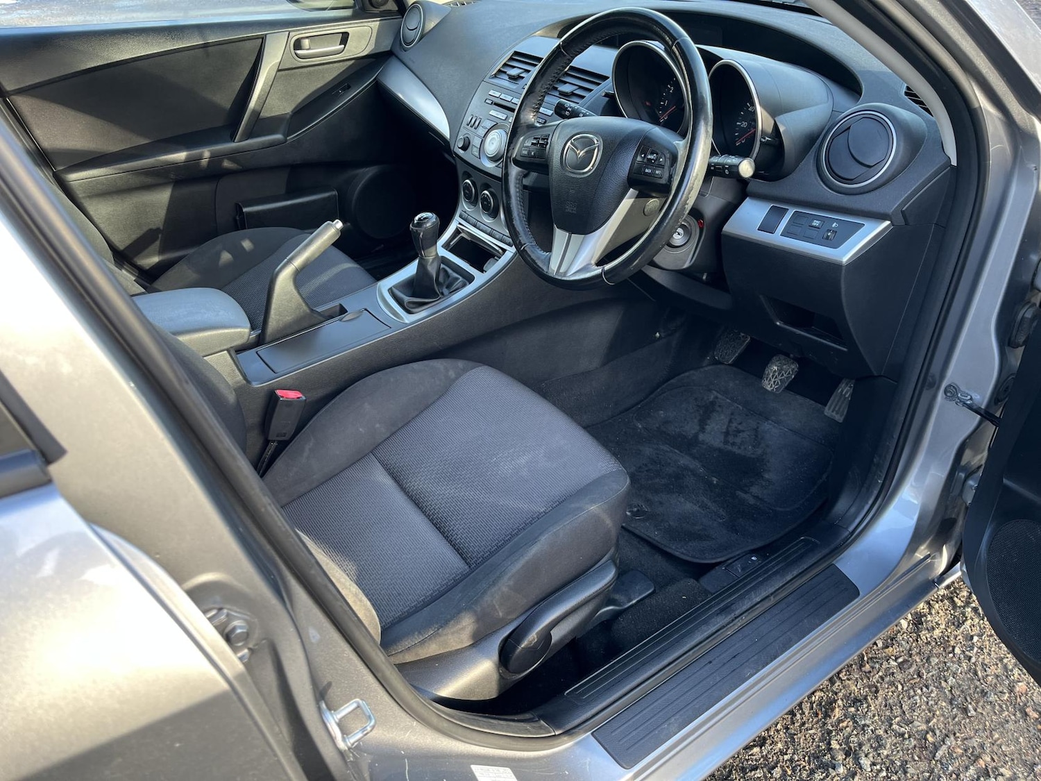 Used Mazda Mazda3 2009 for sale - 77127776: Photo 28