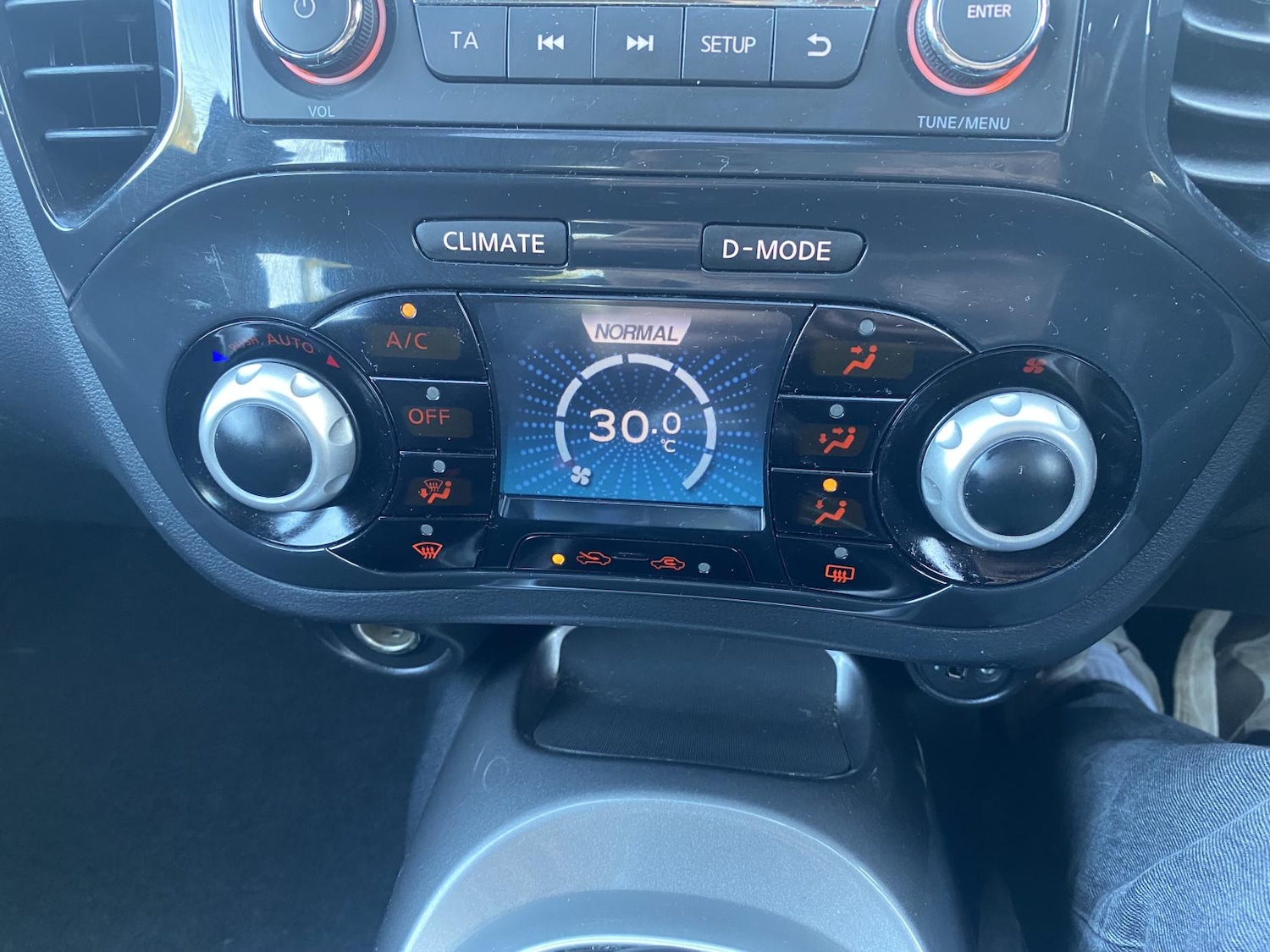 Used Nissan Juke 2012 for sale - 76709835: Photo 18