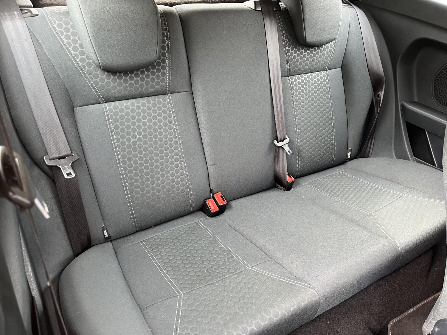 Used Ford Fiesta 2011 for sale - 77851811: Photo 24