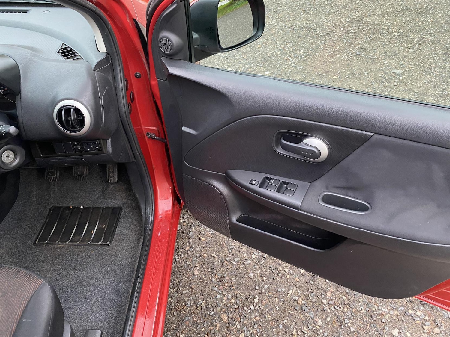 Used Nissan Note 2010 for sale - 76418699: Photo 30