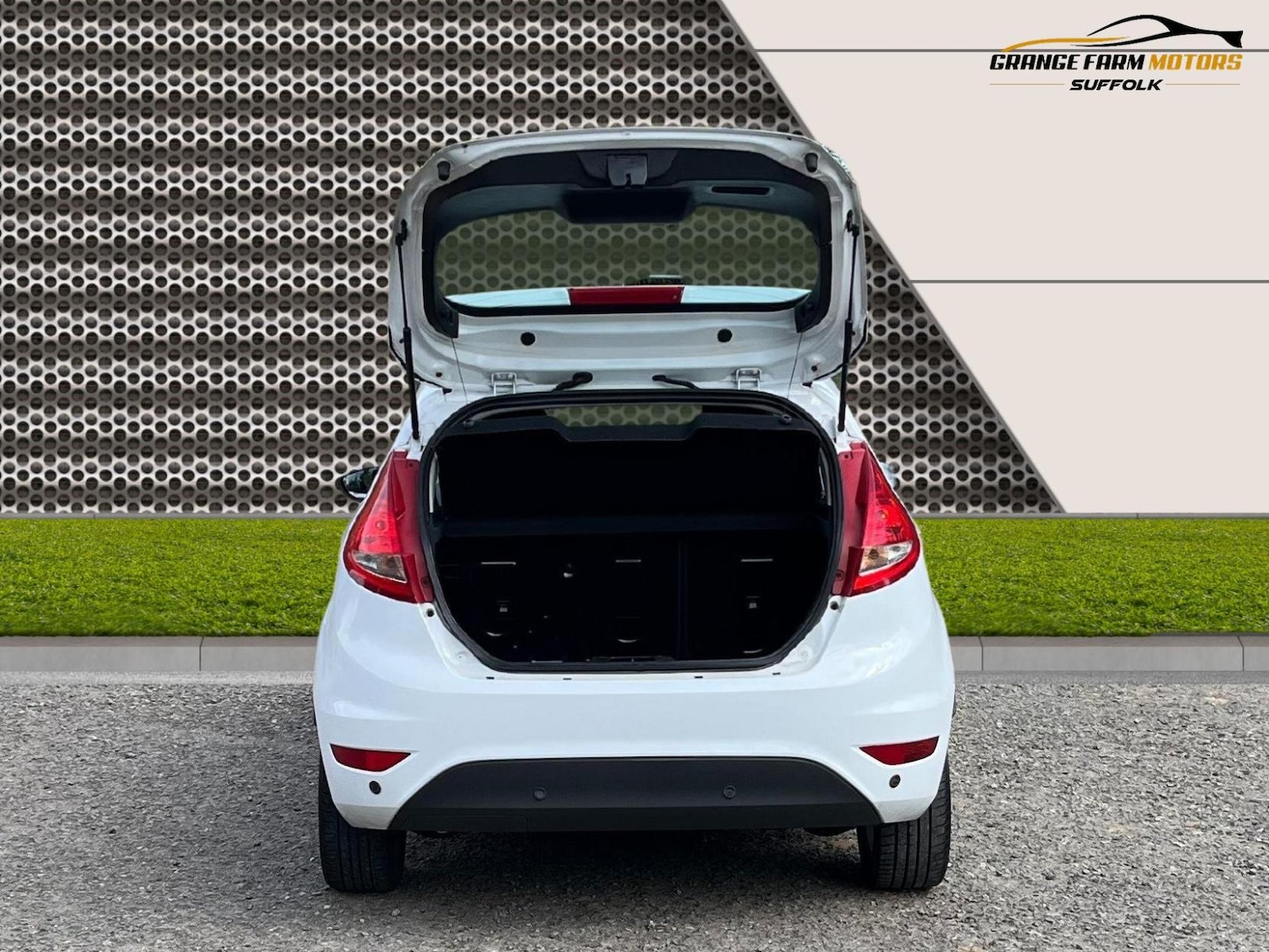 Used Ford Fiesta 2010 for sale - 78199291: Photo 9