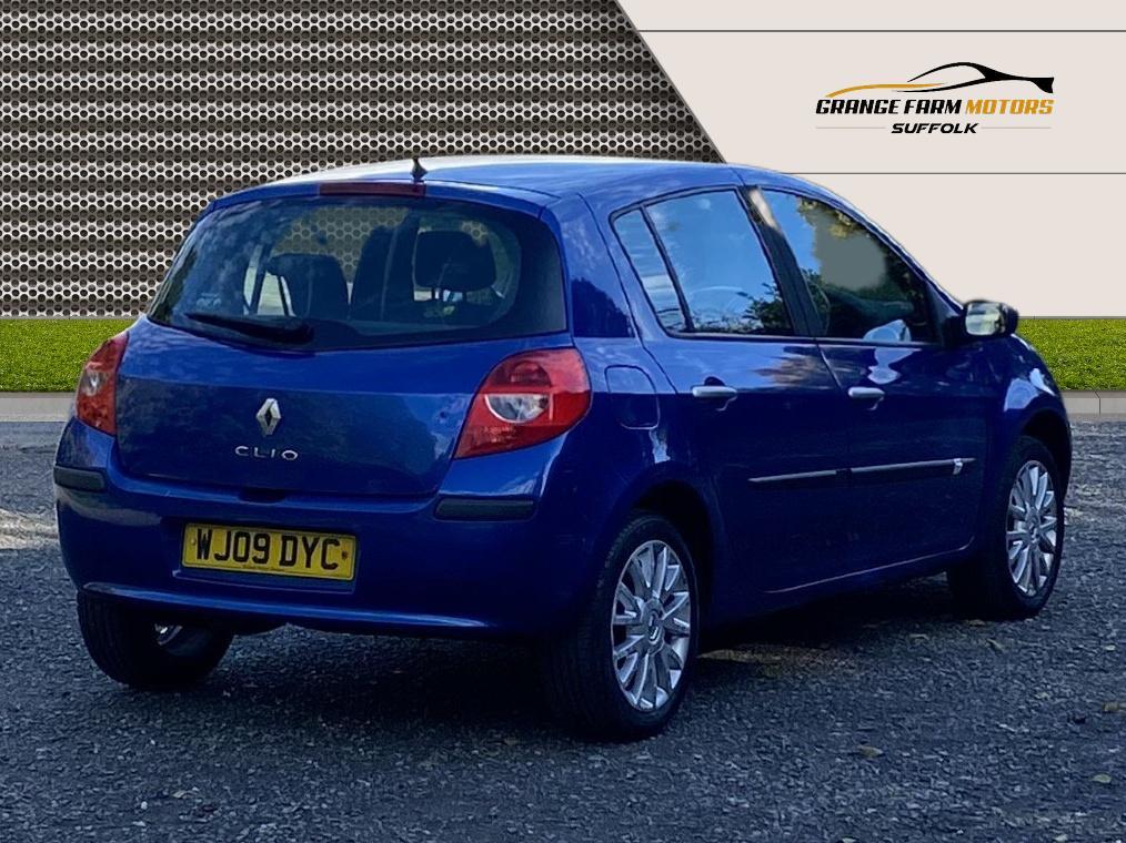 Used Renault Clio 2009 for sale - 76359011: Photo 27