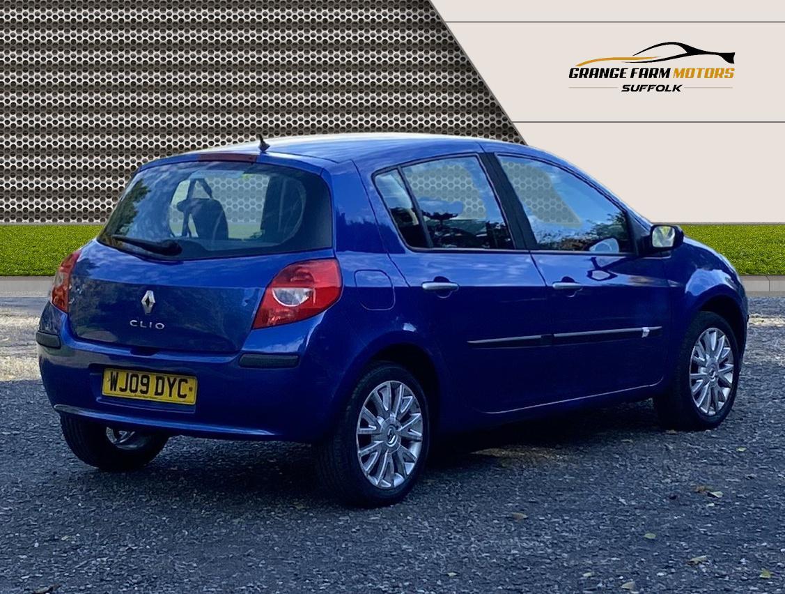 Used Renault Clio 2009 for sale - 76359011: Photo 6