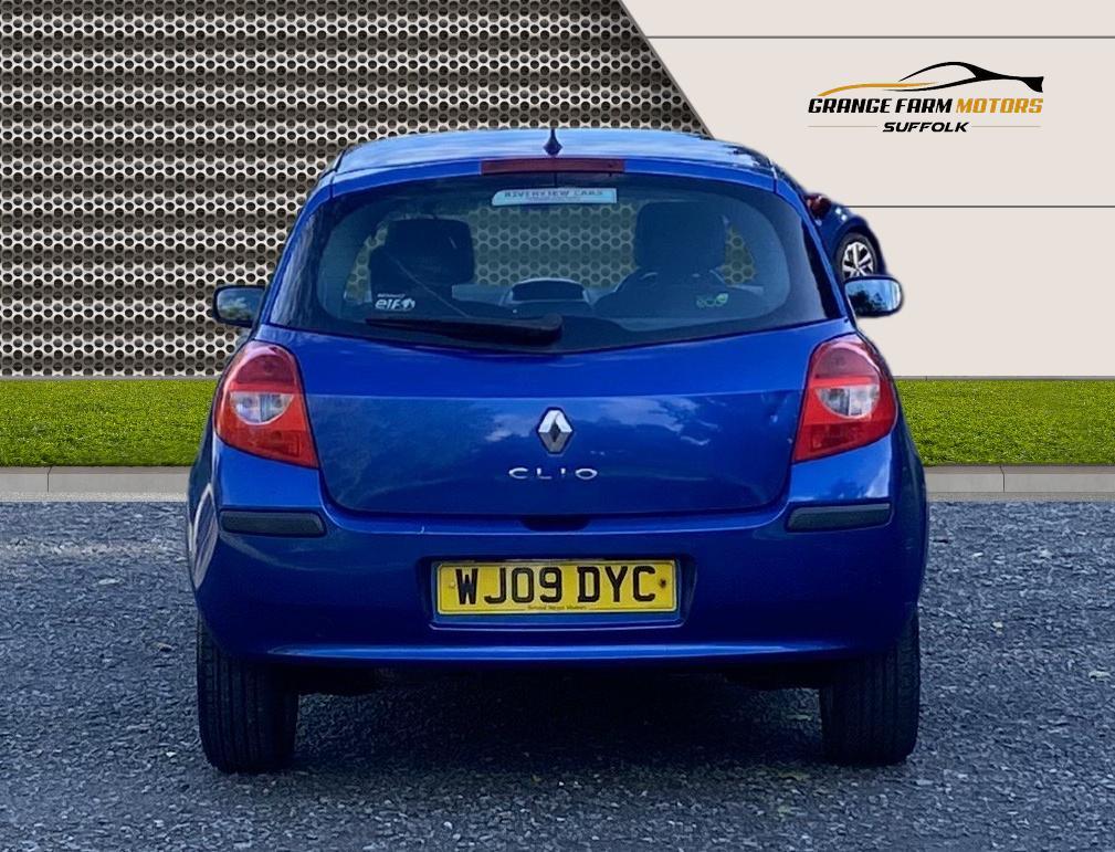 Used Renault Clio 2009 for sale - 76359011: Photo 8