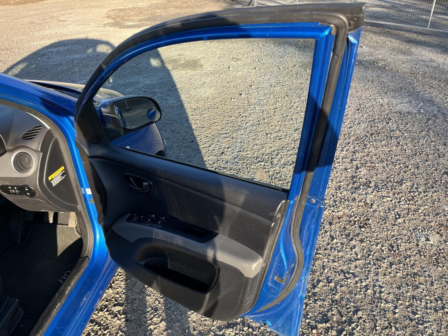 Used Hyundai i10 2011 for sale - 77938604: Photo 21