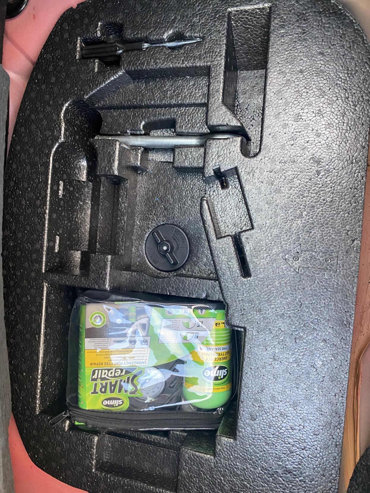 Used Ford Ka 2012 for sale - 77107936: Photo 30