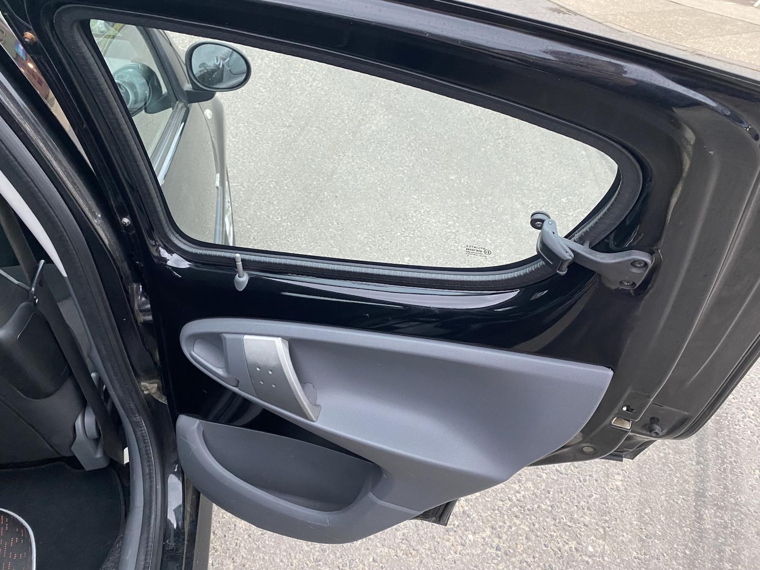 Used Peugeot 107 2009 for sale - 77694711: Photo 27