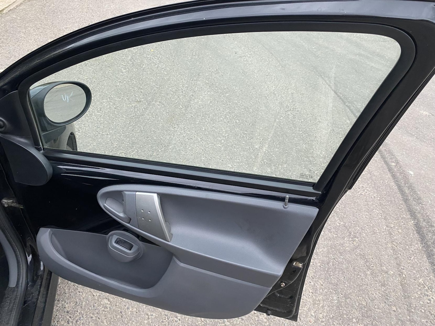 Used Peugeot 107 2009 for sale - 77694711: Photo 28