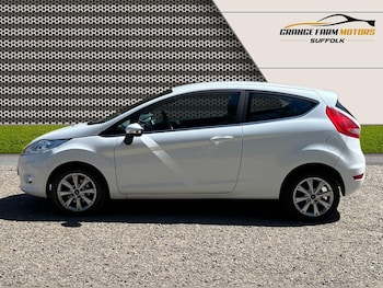 Used Ford Fiesta 2010 for sale - 79504710: Photo