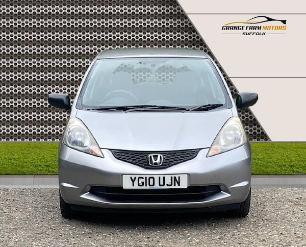 Used Honda Jazz 2010 for sale - 76083614: Photo 2
