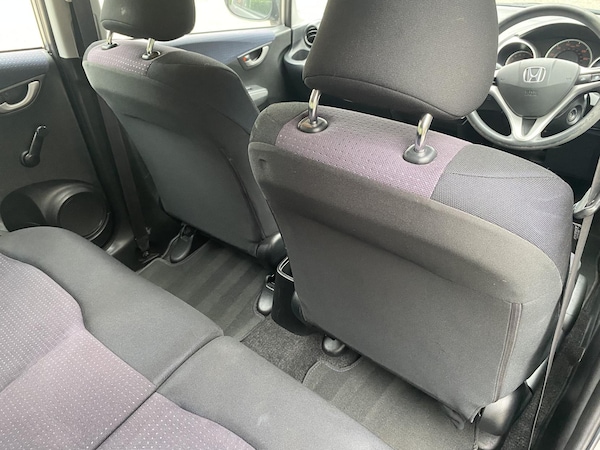 Used Honda Jazz 2010 for sale - 76083614: Photo 35