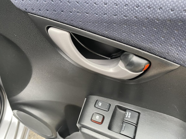 Used Honda Jazz 2010 for sale - 76083614: Photo 40