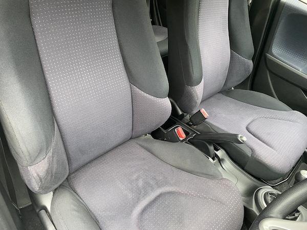 Used Honda Jazz 2010 for sale - 76083614: Photo 41