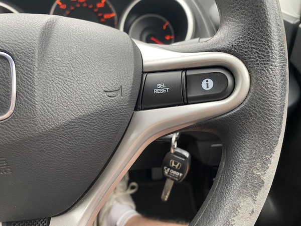 Used Honda Jazz 2010 for sale - 76083614: Photo 45