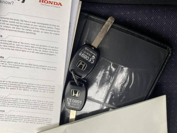 Used Honda Jazz 2010 for sale - 76083614: Photo 47