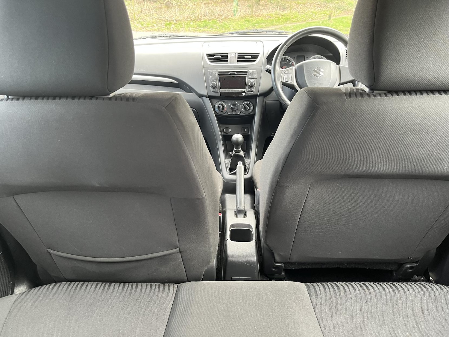 Used Suzuki Swift 2011 for sale - 77640922: Photo 15