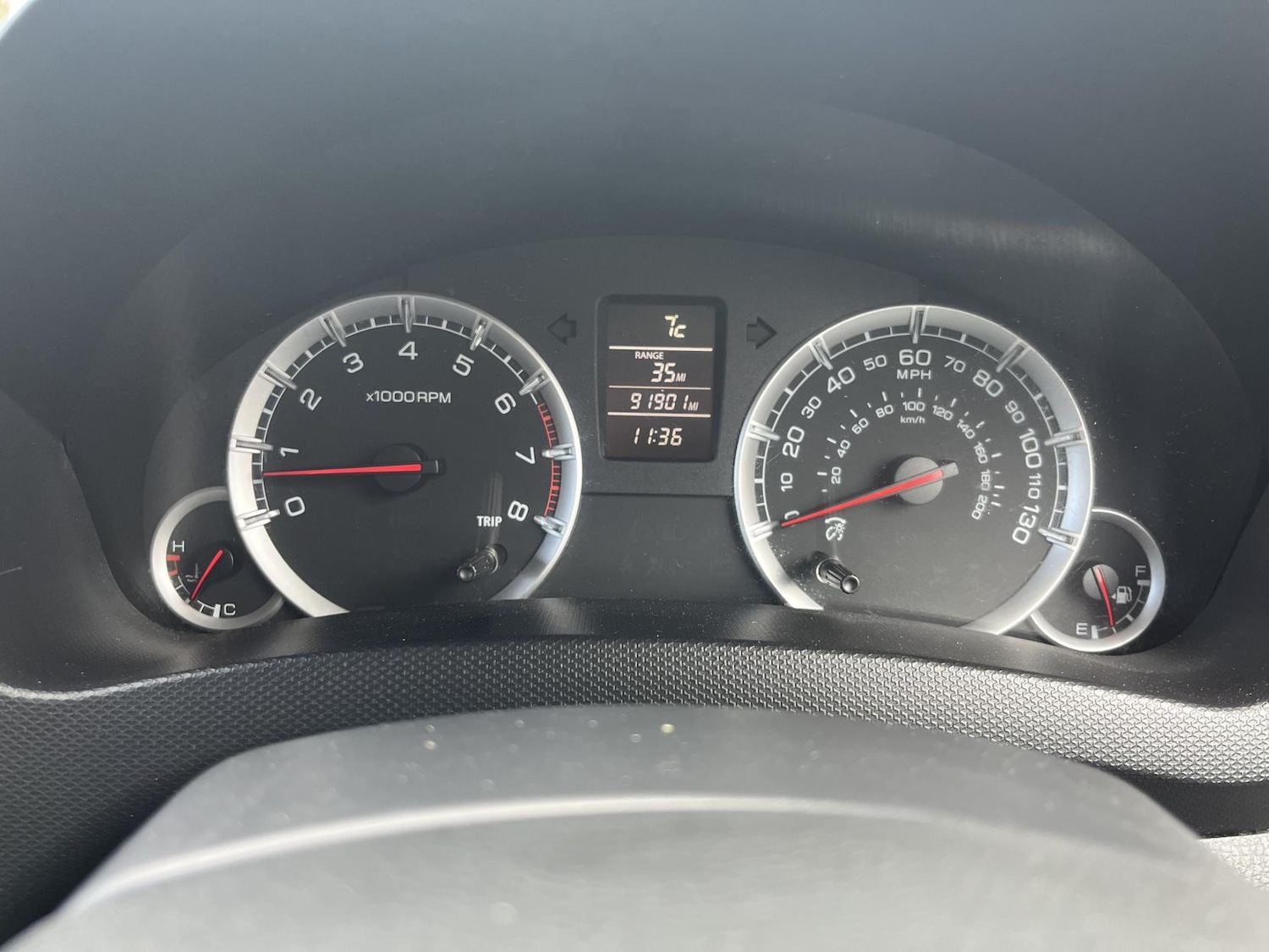 Used Suzuki Swift 2011 for sale - 77640922: Photo 32