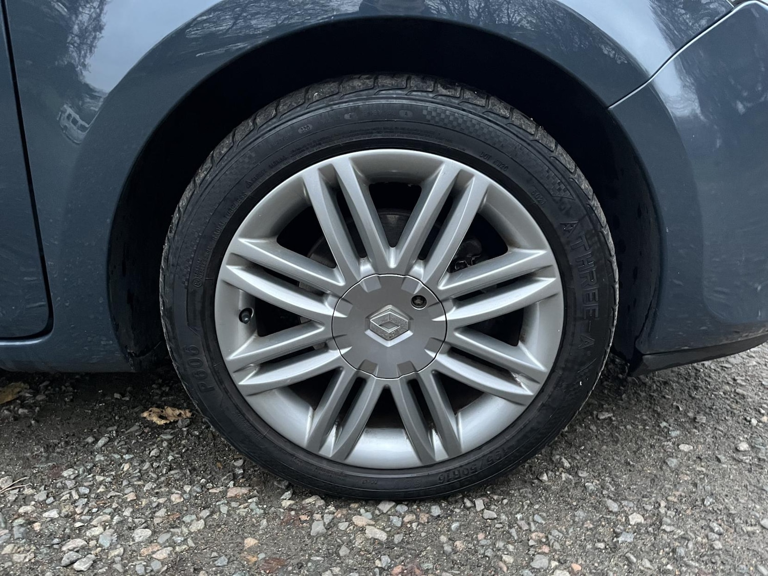 Used Renault Clio 2012 for sale - 76948932: Photo 10