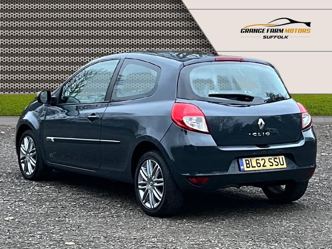 Used Renault Clio 2012 for sale - 76948932: Photo 16