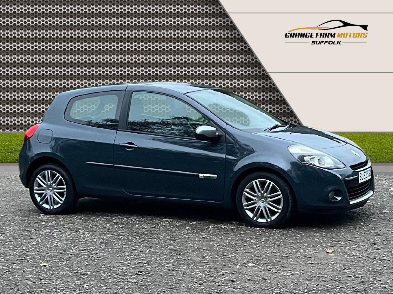 Used Renault Clio 2012 for sale - 76948932: Photo 18
