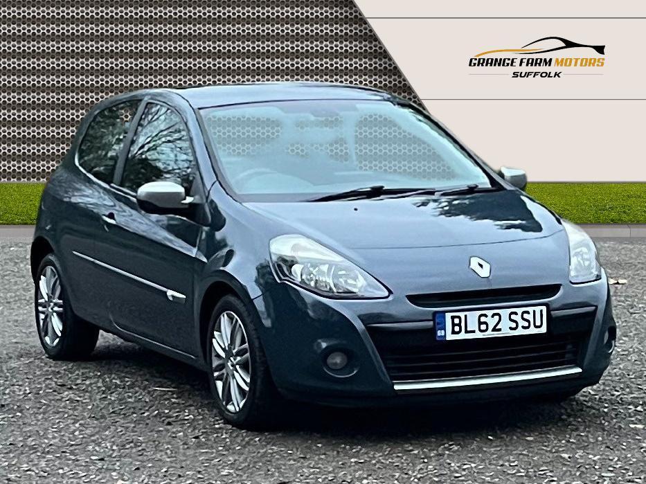 Used Renault Clio 2012 for sale - 76948932: Photo 2