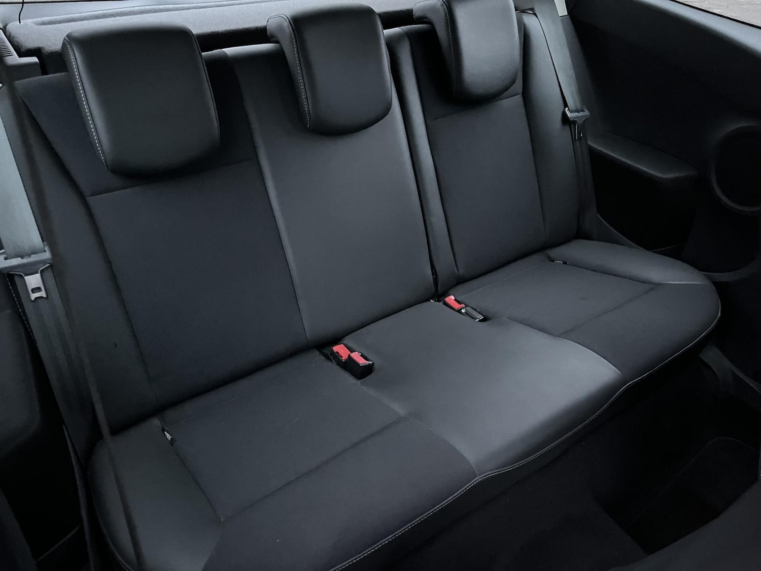 Used Renault Clio 2012 for sale - 76948932: Photo 27