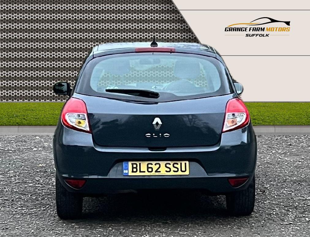Used Renault Clio 2012 for sale - 76948932: Photo 5
