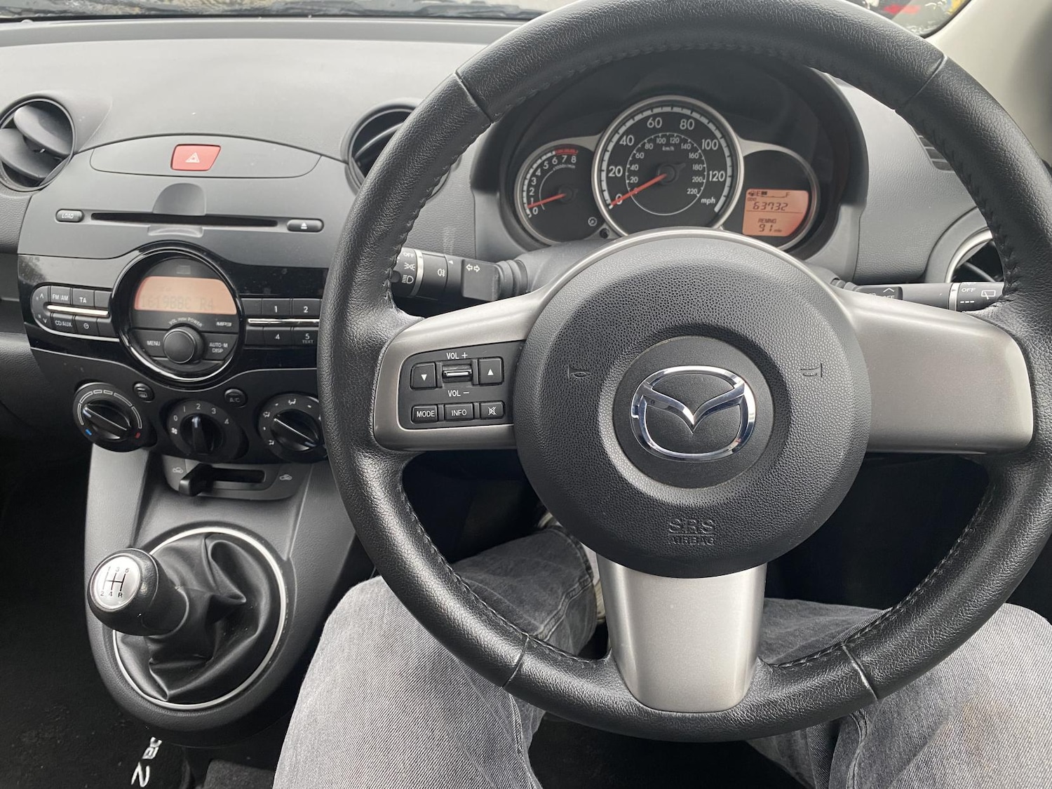 Used Mazda Mazda2 2012 for sale - 77791325: Photo 14