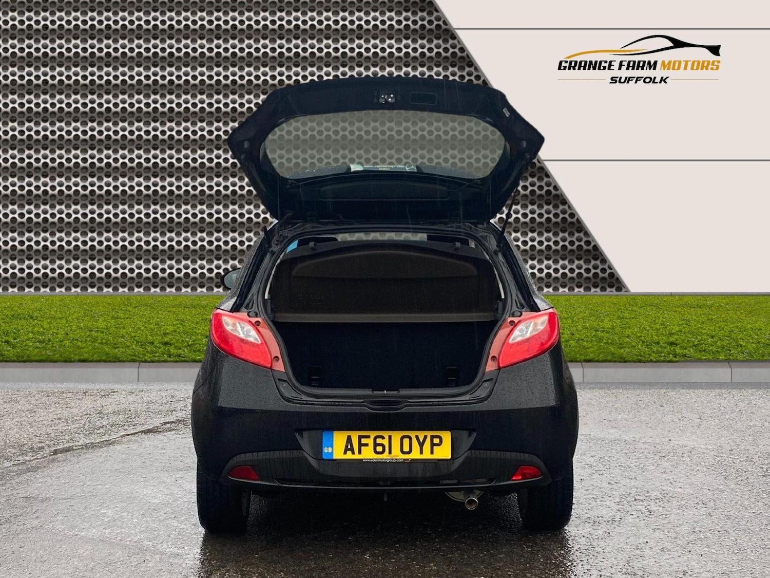 Used Mazda Mazda2 2012 for sale - 77791325: Photo 9