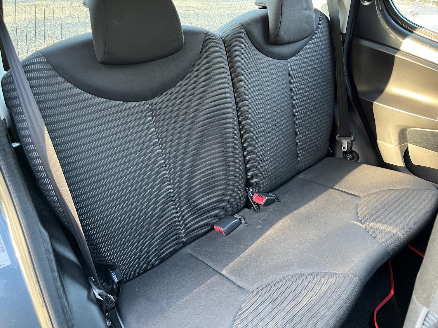 Used Peugeot 107 2014 for sale - 76945850: Photo 28