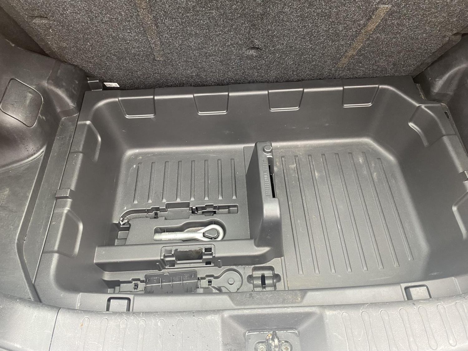 Used Nissan Juke 2012 for sale - 76471812: Photo 10