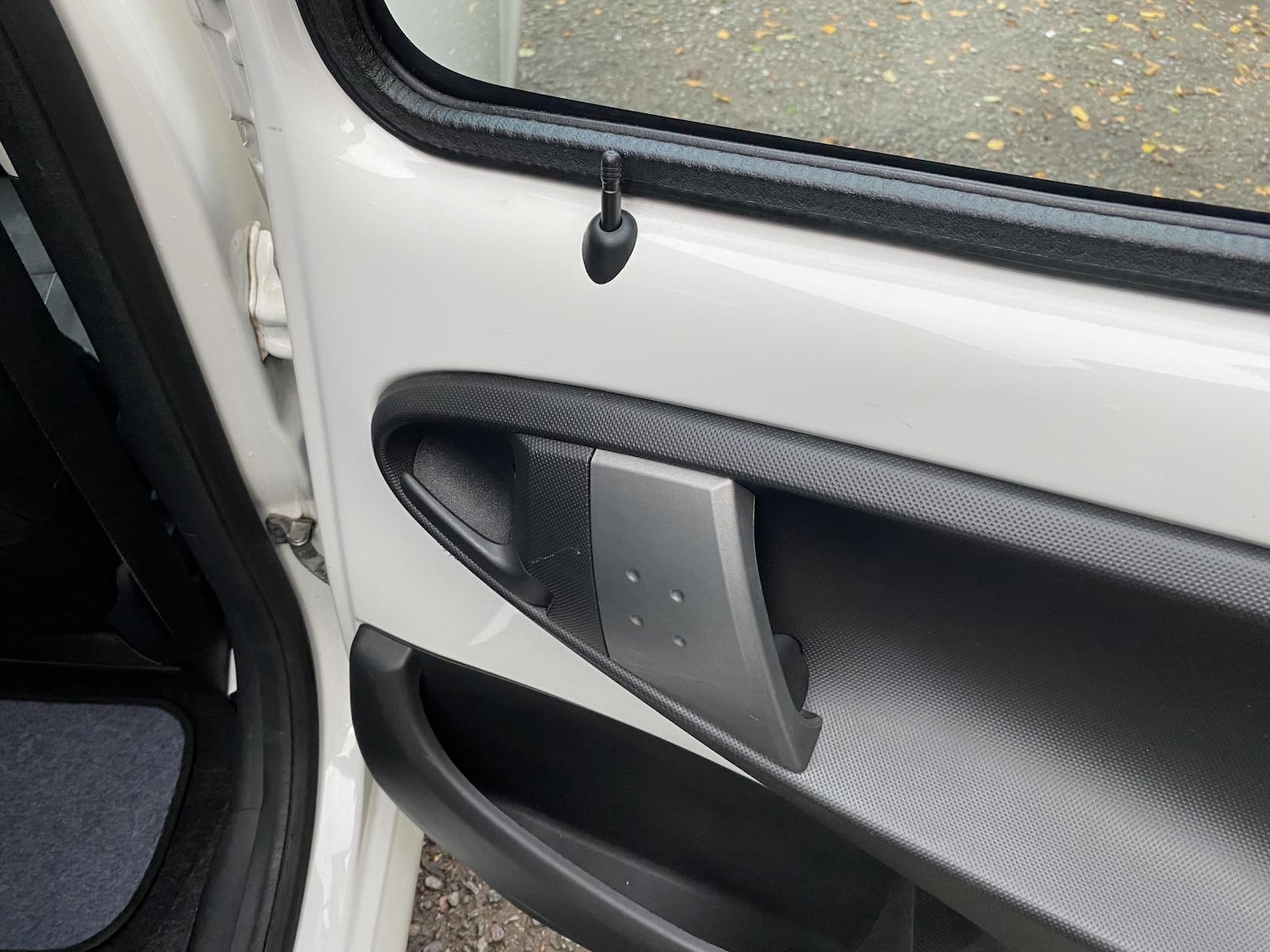 Used Citroen C1 2013 for sale - 76348689: Photo 22