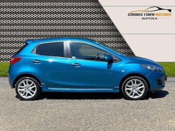 Used Mazda Mazda2 2013 for sale - 79216293: Photo