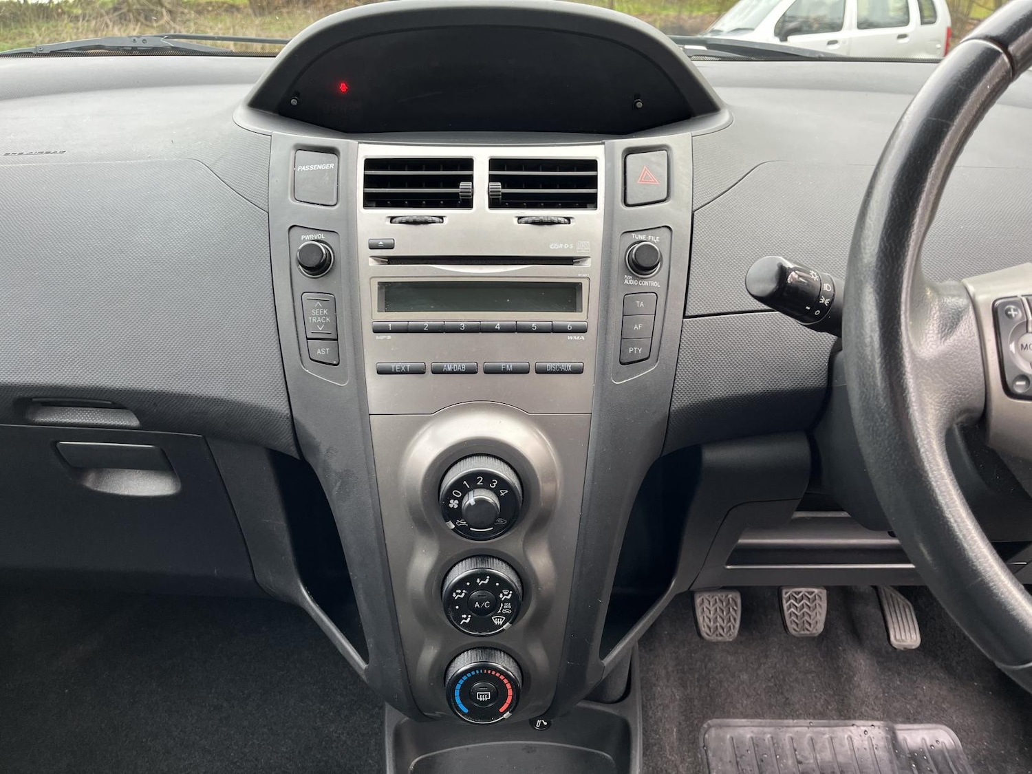 Used Toyota Yaris 2009 for sale - 76975387: Photo 16