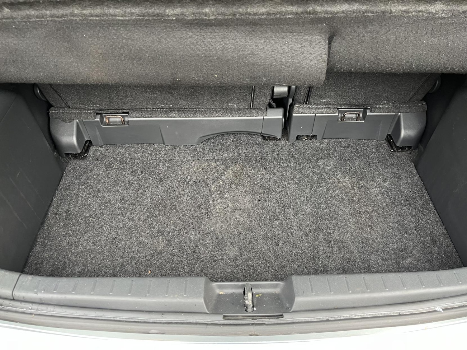 Used Toyota Yaris 2009 for sale - 76975387: Photo 25